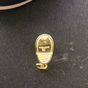 Super cute Firenze baby shoe charm